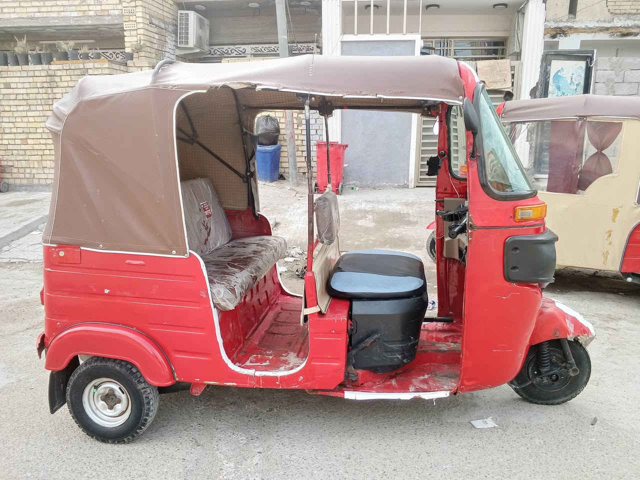 سلام عليكم 2017 البيع مكاني بغداد البياع تكتك ربع متذب عليه جاهزه السعر 4٫600 او بيه مجال ***********
