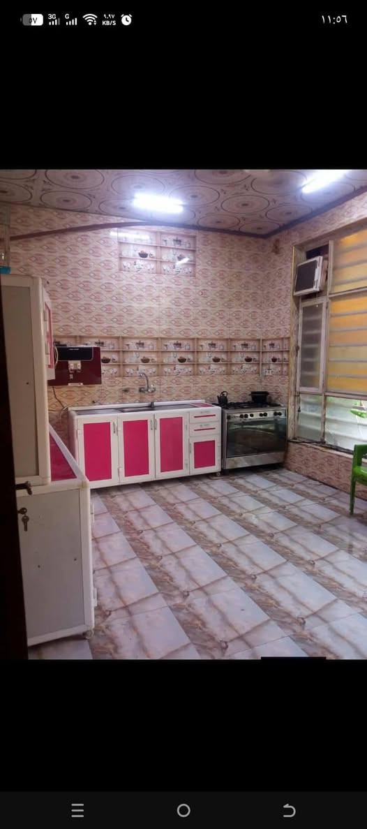 السلام عليكم 🌿
🏡 يوجد بيت للبيع
📐 المساحة: 135 متر
✨ تفاصيل البيت:
▪️ غرفة واحدة بمساحة 4×5
▪️ استقبال بمساحة 4×7
▪️ صالة
▪️ حمام داخلي
▪️ صحيات خارجية
▪️ مطبخ
▪️ حديقة صغيرة 🌱
🚧 الشارع حالياً يتم تنفيذ مشروع المجاري بيه، وبعدها مباشرة راح يتبلط إن شاء الله.
💰 السعر: 55 مليون دينار
📍 العنوان: الحمزة الغربي ، شارع علي قمارة ، الفرع المقابل سيد عباس
📞 للاستفسار والاتصال:
***********
