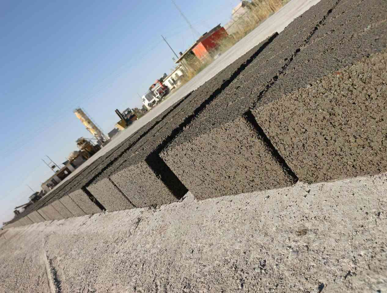 سلام عليكم 
#يعلن_معمل_بلوك_سيد_نجم 
بأداره احمد اسيد نجم 
#توصيل_البلوك_داخل_مناطق_الشرقاط 
بسعر اللف بلوكه واصل بل كرين (400)الف واصل 
داخل اشرقاط 
بلوك نهري زاد كساره شرط 
اللف مطروح بل معمل 350
واصل بل قلاب 380
 استفار اتصل 
***********
***********
ابو مراد
