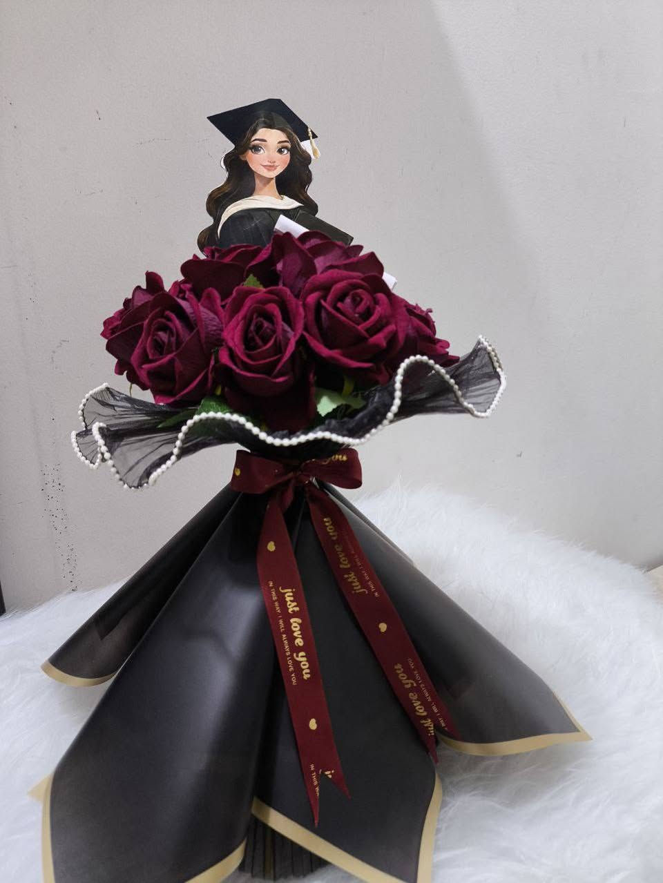 كل انواع لمسكات ولبوكيهات وتوزيعات تتوفر عندي حسب طلب واسعار مناسبة للحجز واتساب ع رقم ***********
