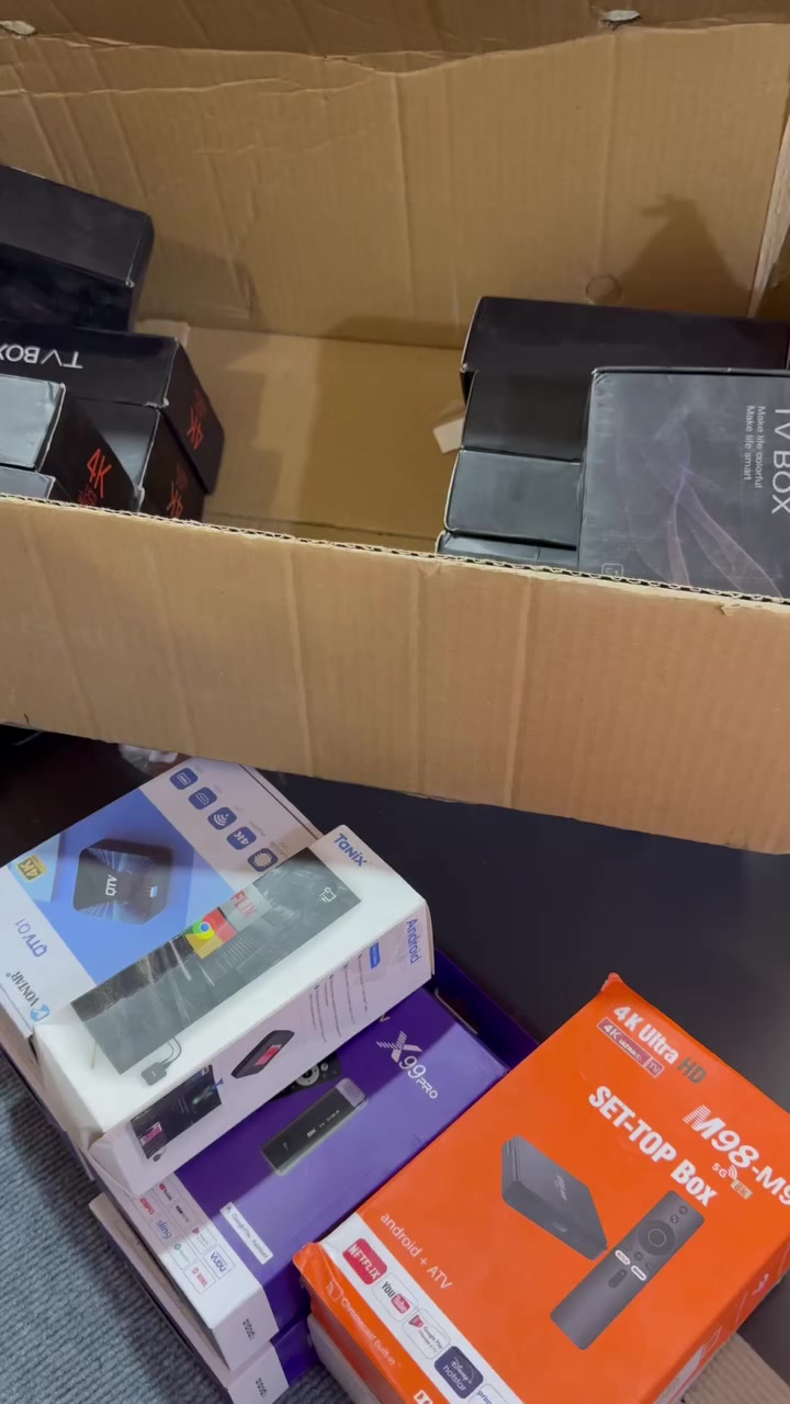 شلعة TV BOX سعر القطعة على 14 الف السعر نهائي اخوان نهائي


**إذا كنت صاحب هذا الإعلان وتريد حذفه لأي سبب، رجاءا أرسل رسالة إلى الدعم الفني**