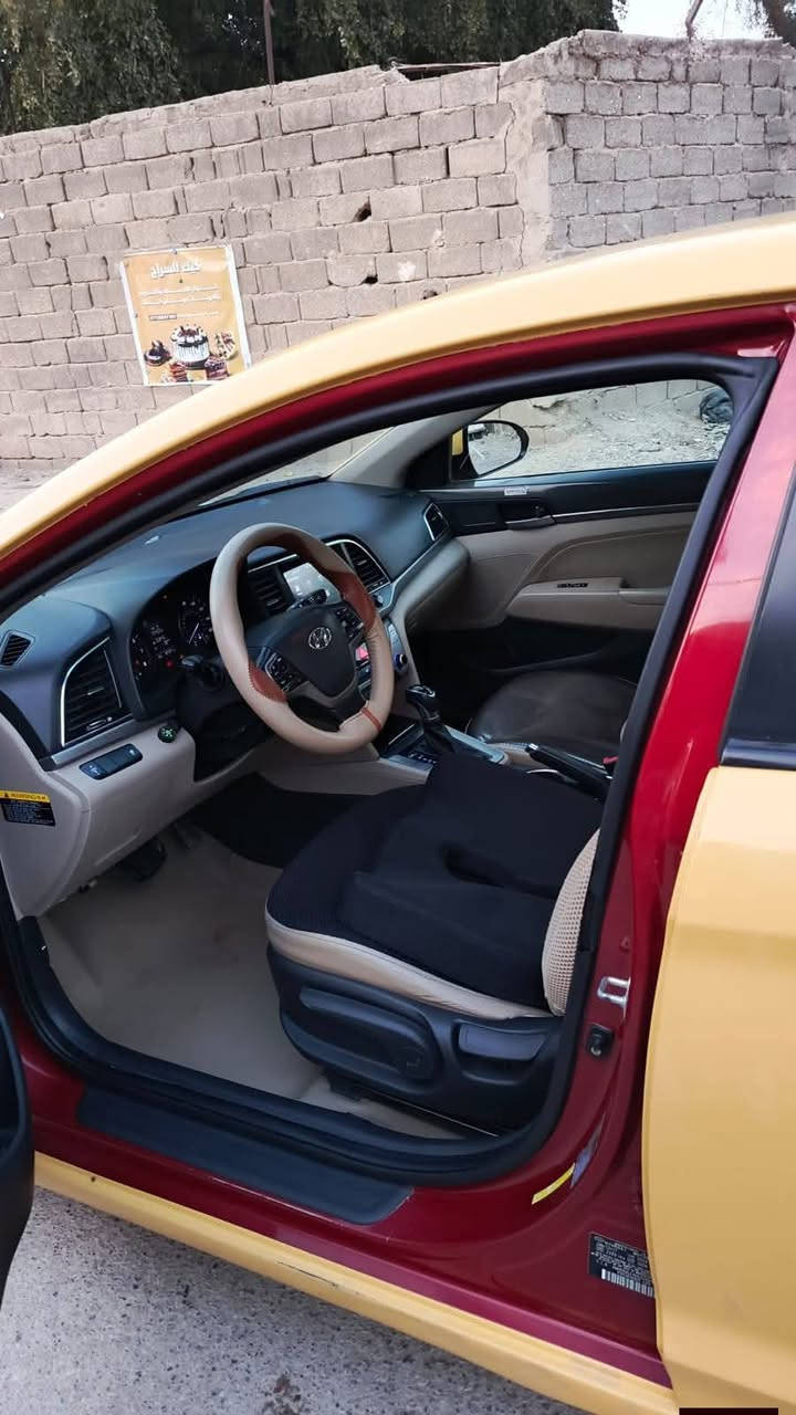 النترا موديل 2017
رقم بغداد صاحبها بل موصل 
ضررها شويه بل جاملقات الخلفي بدون دواخل بدون ارباگ
هيئه وغرامات صفر سنويه جديده 
منضومه غاز بيها 
السياره جاهزه ماتصرف عليها ربع 
السعر مناسب ***********
***********
