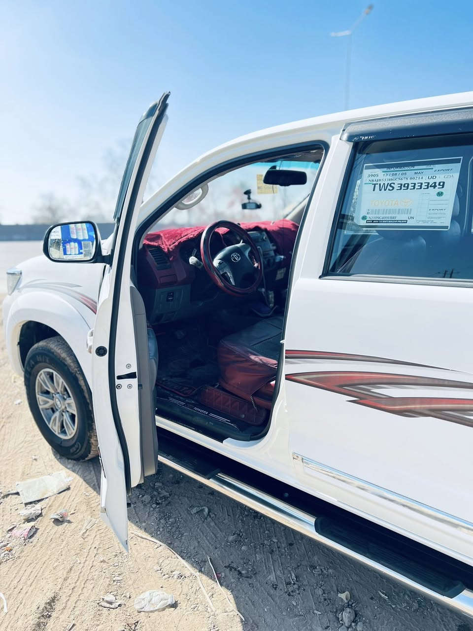 سلام عليكم اخوان بيكم هايلكس فور ويل للبيع كير اوتماتيك السيارة نضيفة كما موضح بالصورة مكان بغداد السعر 215 للاستفسار ***********
