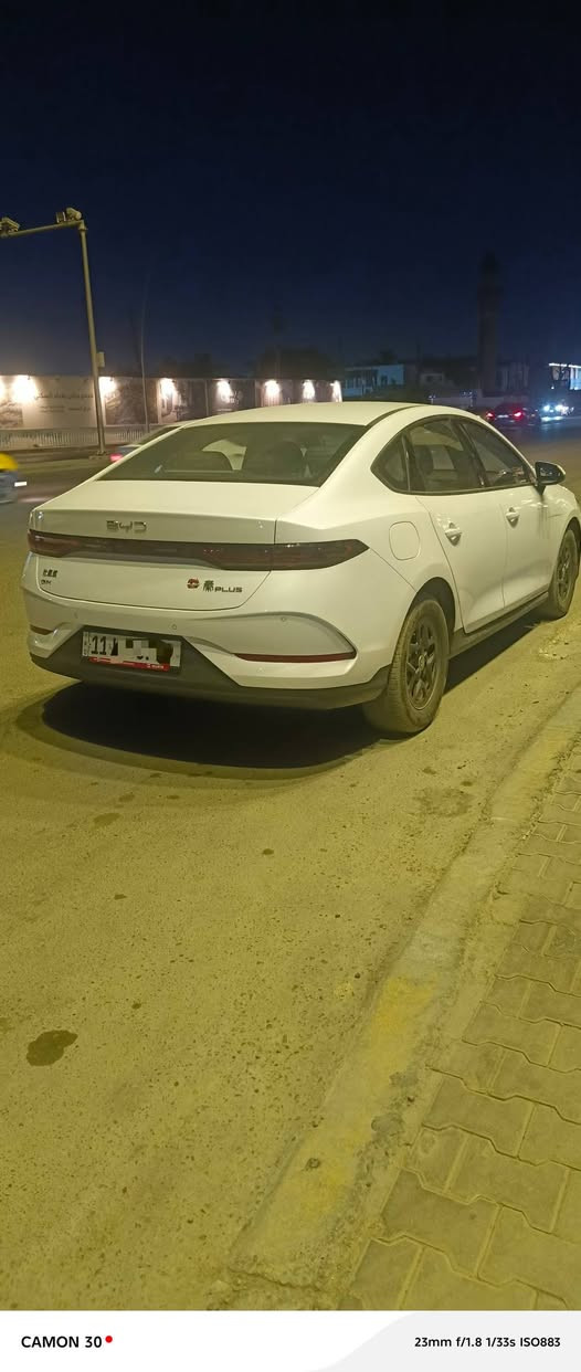بيوادي كن بلاس 2025 رقم بغداد داخل زيتوني.مفصلله كاعيه جلد ممشاهه بلصور بيهه فعصه زغيره بلصندوك مثل ما واضحه بلصوره.وبيهه الباب الخلفي رصعه زغيره السعر 18.400.السياره بحالة الوكاله.       مكان السيارة بغداد ....     .***********

