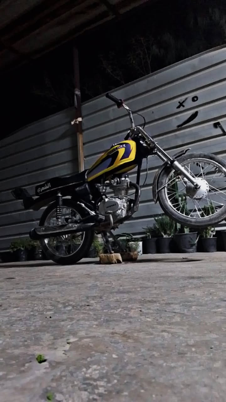 السلام عليكم دراجه حربيه موديل المكينه 23 معمره بل 24 نوع المحرك انتنس موديل الشاصي 13 اوراق اسكنر بقيه التفاصيل اتصل *********** او تخلي خاص
