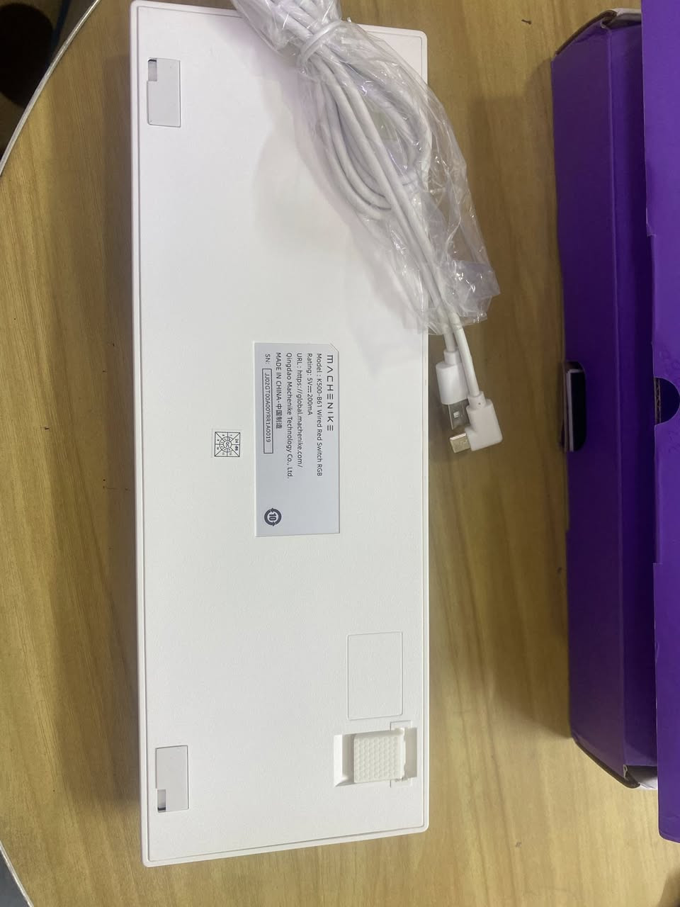 ب25 الف  متوفر توصيل ***********
