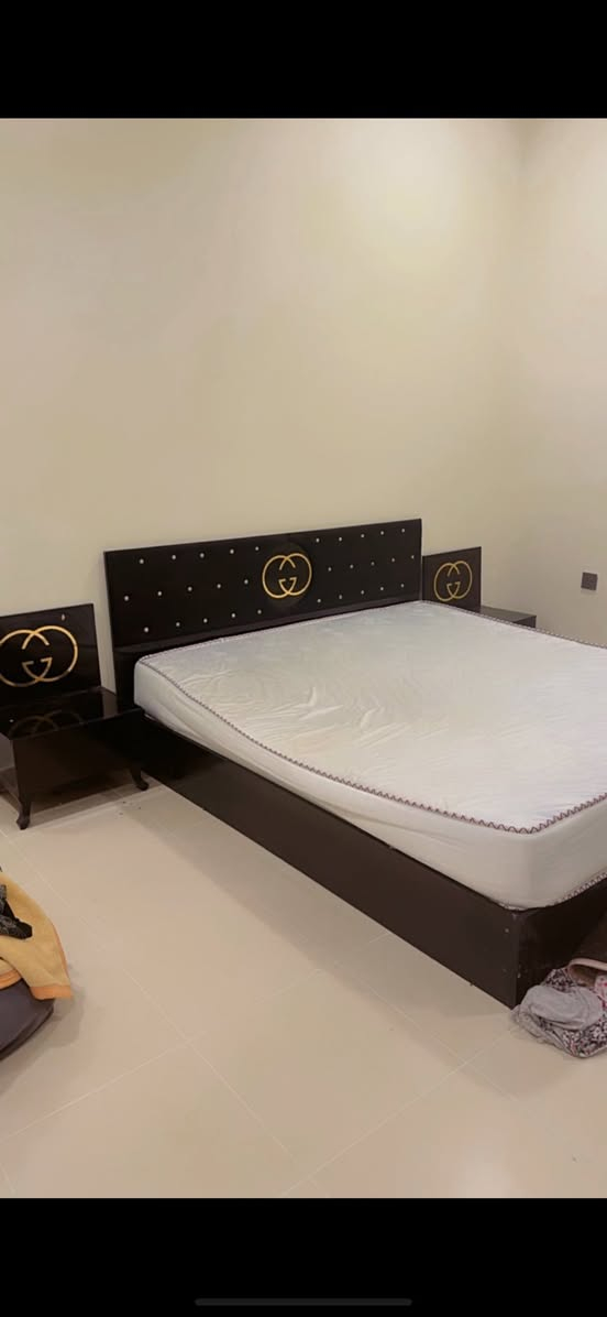 مرحبا غرفه تركيا للبيع 5قطع اي ضرر وكسر مابيها غرفه نضيفه الكنتور 6بيبان لونها بالحقيقه احله الصور ضالمتها سعرها 250وبيها مجال العنوان التنومه مدينة النرجس الشراي يراسل مو شراي لا تراسل وتعبني


**إذا كنت صاحب هذا الإعلان وتريد حذفه لأي سبب، رجاءا أرسل رسالة إلى الدعم الفني**