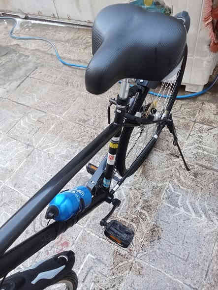 بايسكل جبلي سي 700 للبيع النضافه 95% 
السعر 130 وبي مجال بسيط 
بغداد مدينة الصدر 
للتواصل على رقم الهاتف 
***********
موجود واتساب
