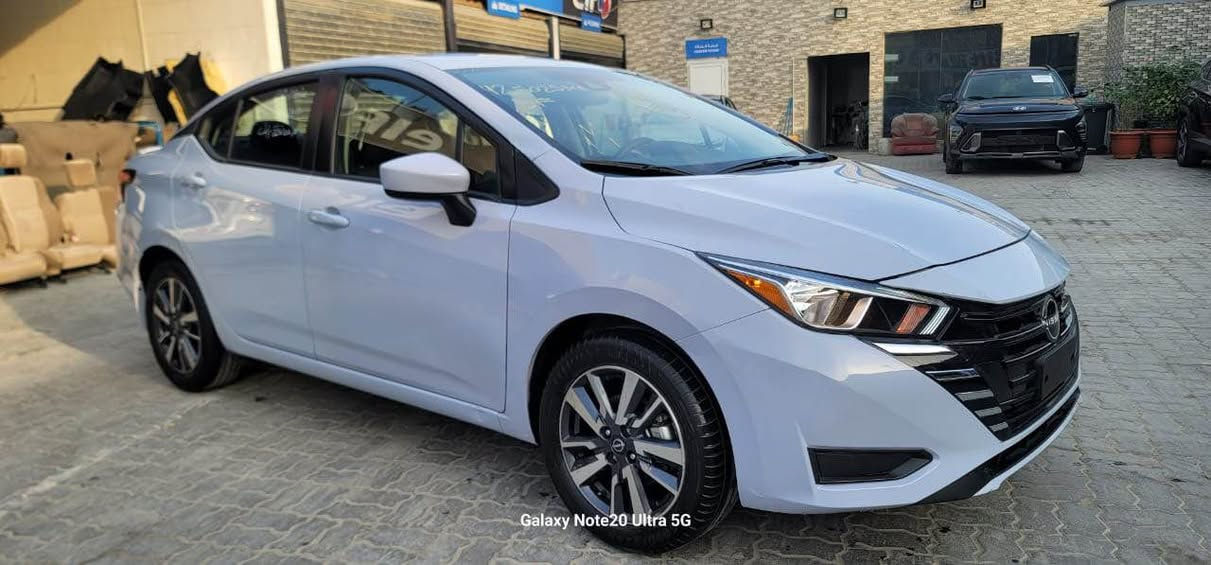 فيرسا ٢٤ دخول جديد رقم فحص
حادث بس جاملغ. مبدل. 
بدون ارباك  
سياره لون سمنتي فاتح
سياره نضيفه  
بصمه 
تحكم جهتاين ستيرين 
رادار امامي وخلفي 
تحديد مسار 
توقف ذاتي 
مكان السياره بابل 
سعر ١١٨ بيها مجال بسيط
*********** كربلاء, العراق
