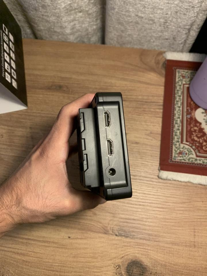 مونتير  Feelworld F6 Pro
من افضل المونتيرات الموجودة بالسوك 
نظافة 90% ✅

ويا واقي شمس - كيبل hd - حامل 
بالإضافة إلى " بطارية - شاحنة " 

مكاني : بابـل 

سعرة مع البطارية والشاحنة 210 الف


**إذا كنت صاحب هذا الإعلان وتريد حذفه لأي سبب، رجاءا أرسل رسالة إلى الدعم الفني**