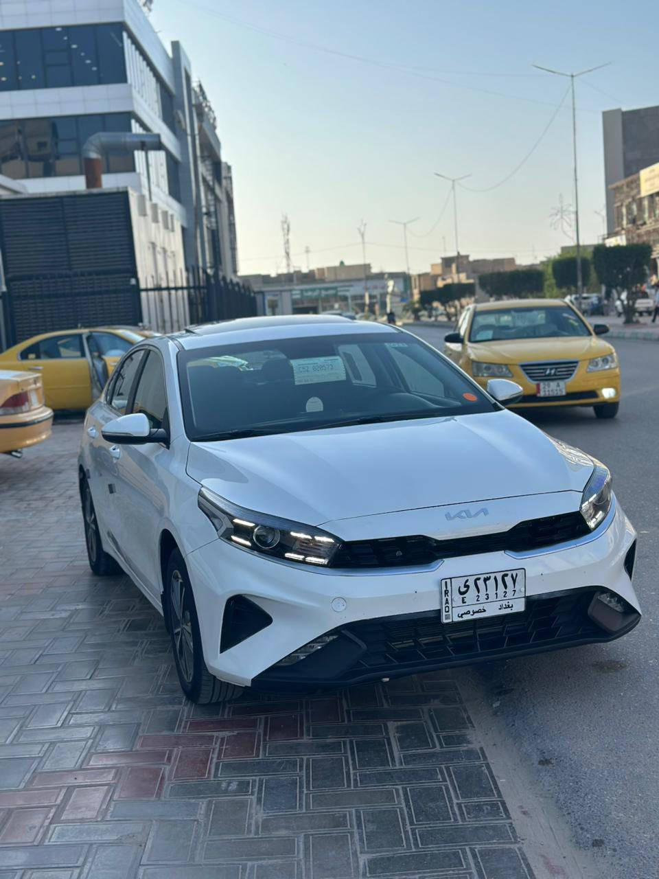 سيراتو 2023  مكينه 2000  السعر النهائي 160
السونار بلمنشىور موجود 
فول مواصفات 
ماشيه 34 الف 
رقم بغداد مكانها السماوه المركز 
***********
@
