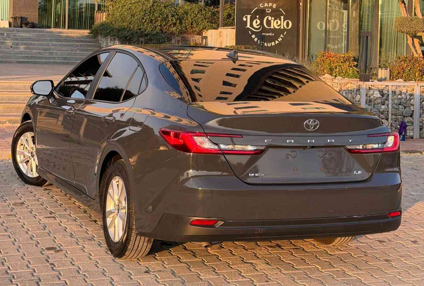 تۆیۆتا کامری 2025 LE ڕەنگە نایابەکە💎
ئەمریکی مەکینە 2500 (هایبرد + بەنزین) 
تەختە 7585 میل ڕۆشتووە
بەصمە، کامێرا، ڕاداری 360, شەغال
، شەحنی مۆبایلی بێ تەل، ئیمێرجنسی برەیک
، خەتی جادە، شاشەی ٨ ئینجی طەچ،
 ئەپڵ کارپلەی و ئەندرۆید ئۆتۆ 
و زۆر مواصفاتی نایابی تر. 

سعر : لە کۆمێنت داوای بکە ڕاستەوخۆ بۆت دێت 🤖 

تەنها بۆنید بۆیاخە، ئێرباگ هەموو بیلادییە و نەتەقیون. 
ژمارە شاصی: 
4T1DAACK0SU086449
شوێن: سلێمانی

ژمارە تەلەفۆن: 
***********
