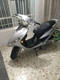 دراجه كامكو4g ب400الف ما مفتوحه للتواصل 07883338611