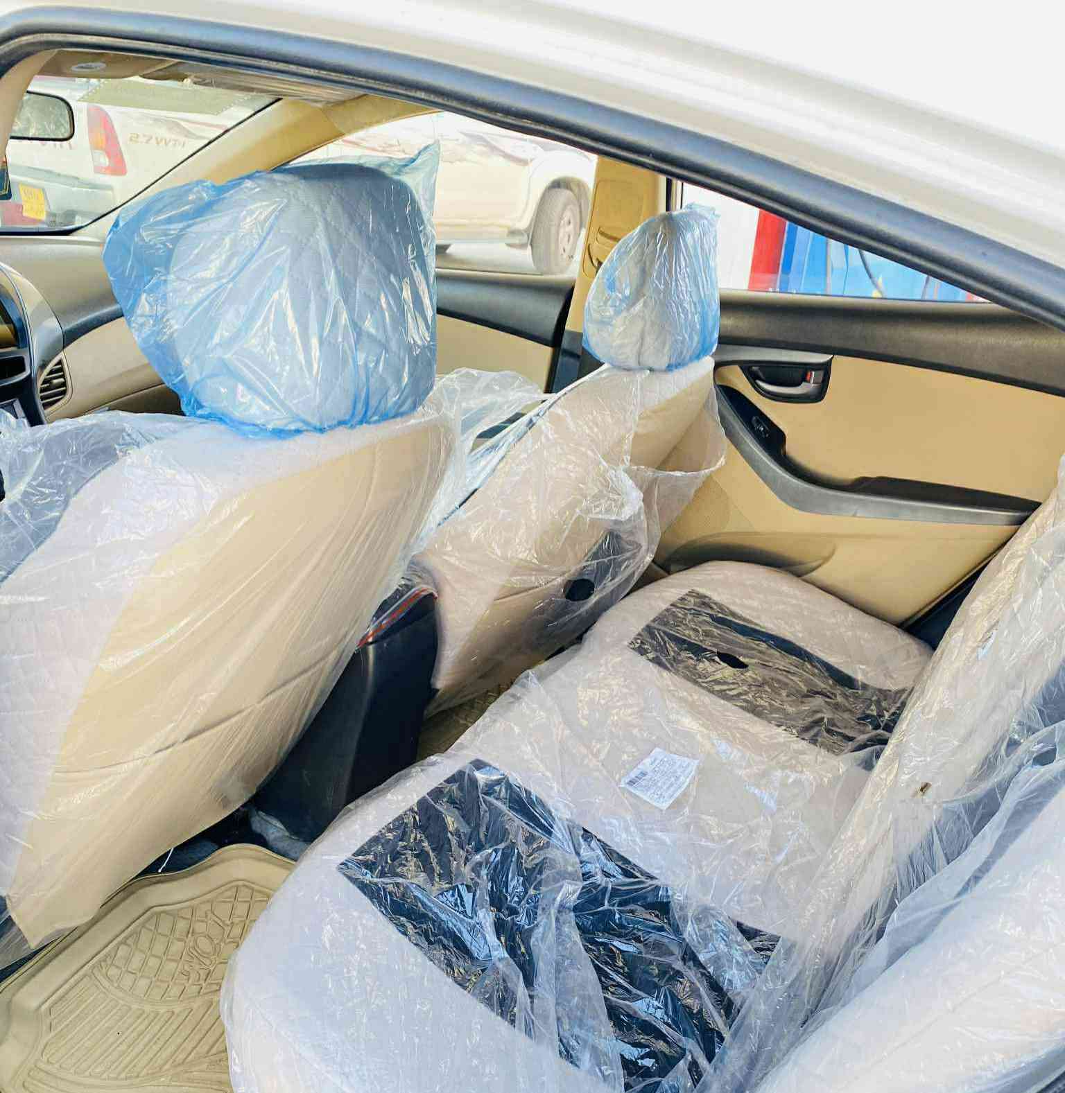 هۆندا ئەلەنترا 2013 گیر تۆماتیک
 خەلیجی مەکینە بچوک مەرغوب
 چوار تای لۆکی لەژێرە
 ناوزەرد ڤۆلیۆم حەساس 
و کامیرە شآشە ئایپات
 ویل کەپ 

سعر لە کۆمێنت داوابکە ڕاستەخۆ بۆت دیت 📩 

تەنها بۆنیتی بۆیاخە پێشو دواوەی کەپسە سێ پەلە کارتی هەیە گێر مەکینە تەعویل بەشەرت 

ژمارەی خاوەنی
 ***********
