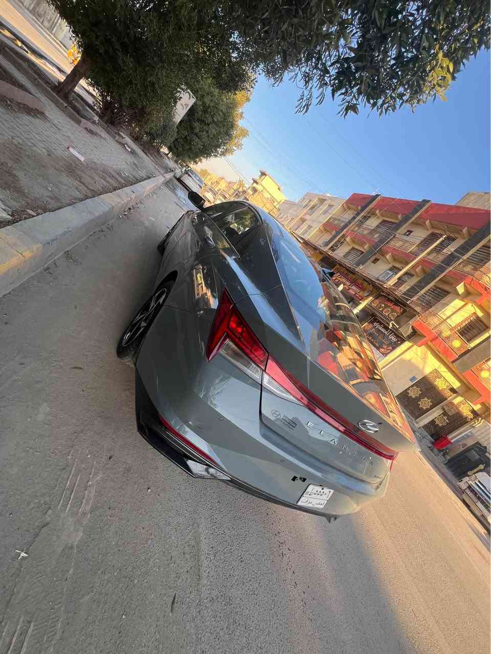 النترا. سمنتي.  فول. لمتد  قطعتين. كلير. وقطعتين نفس. الون.  بدون. ارباك.  بدون. شواصي.  ظربه. شطح. جاملغ. وباب يمنه  
*********** بغداد, العراق
