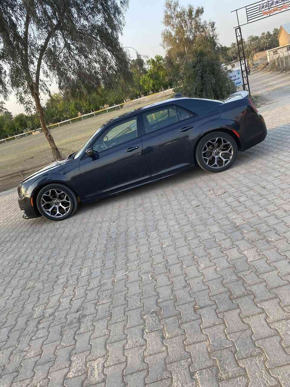 السلام عليكم ورحمة الله وبركاته…
أوباما للبيع موديل ٢٠١٨ كندي كلين تايتل حرف S بچم عريض رقم شمالي الجديد لون مميز (ميثاليك)السيارة جديدة بمعنى الكلمة مكفولة كفالة عامة المواصفات عداد السرعة ٢٦٠ تشغيل عن بعد بانوراما شفتات ستيرن نظام Sport رياضي شاشة كبيرة كار پلي كشنات حضن حرف S تطريز خيط حفر كشنات كهربائية تدفئة بالكشنات الأمامية والخلفية تحكمات استيرن محدد سرعة مانع الانزلاق داخل اسود بلاك وايف تبريد قطعتين ثلج كامره خلفية دوارة ويه الاستيرن بلاجكتور ولايتات زنون مبرج عالاوباما يعني نهار باليل مرايا جانبيه تدفئه ومرايا داخليه عاكسه للضوء تخم تايرات وحدادية صدر جديد وبعد هواي مواصفات معروفه بيها ال S سيارة مال بيت جديدة بمعنى الكلمه ما بيها أي نقص فحص هزه سنوية كل جديد …
#السعر260 
#للاستفسار الاتصال على الرقم *********** بي واتساب
#مكان السياره ديالى/بعقوبه
