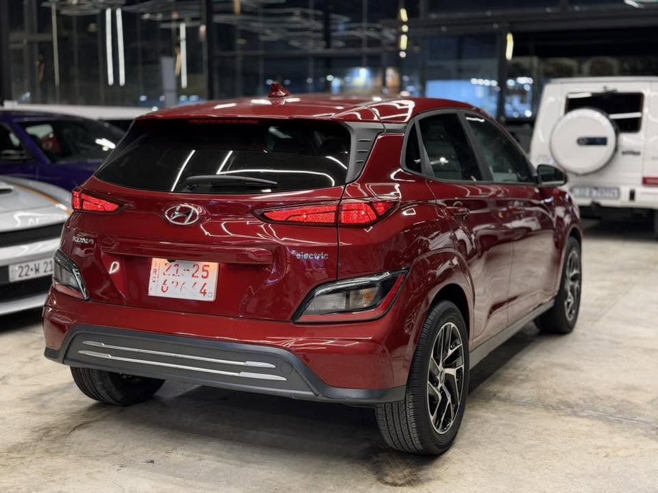 ⭐️⭐️السلام عليكم 🫡⭐️⭐️

    السعر  :   💵💵 13.500  $ 💵💵

النوع : هونداي كونا   🚗

المواصفات ؛    electric  كهربائيه بلكامل 🚀

الشحن الواحد يمشيك 450 كيلو متر
 
اللون : ماروني 💯

الموديل : 2023

الضرر : جامرلغ امامي مع باب السايق

ملاحظه : ايرباك مطاك 

صور  ضرر مرفق في التعليقات

عداد المسافة :8000   mil

المواصفات : 

رادار امامي 
هند بريك اوتو
مرايات نقطه عمياء
استيرن كهربائي تحكم
كشن تدفئة
كشنات كهرباىيه
كاميرا خلفي
شاشة كبيرة 
تحكم ستيرن 
تحديد سرعة 
تحديد مسار

العنوان كركوك /المعارض 

‎معرض رويال للسيارات

للاتصال واستفسار : 

احمد نبيل 

***********
