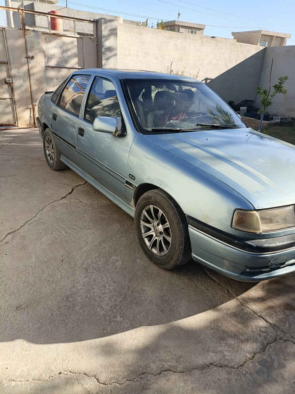 سلام عليكم اوبل فكتر لبيع كربون بنزين موجود راقم نينوى سنويه مجدادا لحد 2028 سيارة كلش نضيف الكير شرط محرك بدات صرف سعر 37 وبي مجال ادا تريد وكاله وادا تريد تحويل )(رقم الهاتف العنوان تلعفر أقرب مكان معرض طيبه ***********
