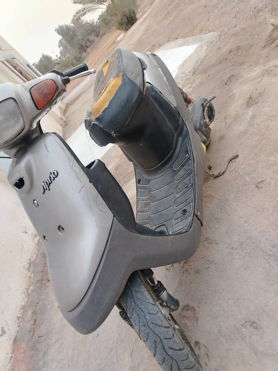 بطه تك  للبيع السعر 140 الف مكاني نجف مناذره
***********
