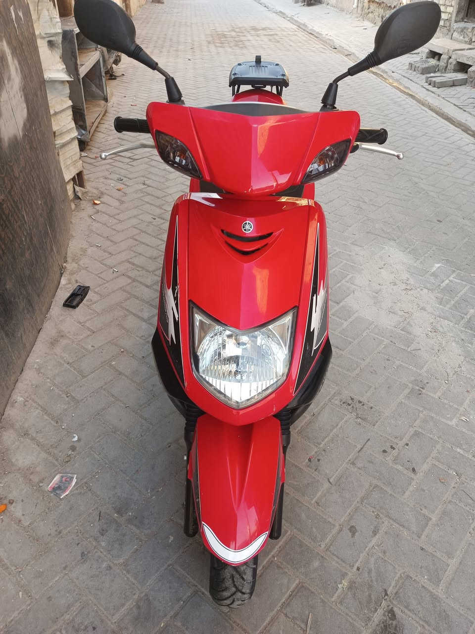 السلام عليكم
دراجه سكنس نثيه كابريتر 
كوري السرعه 140 رمبه لوك جديد ماشيه27 مكفولة كفاله عامه المكان بغداد ***********
