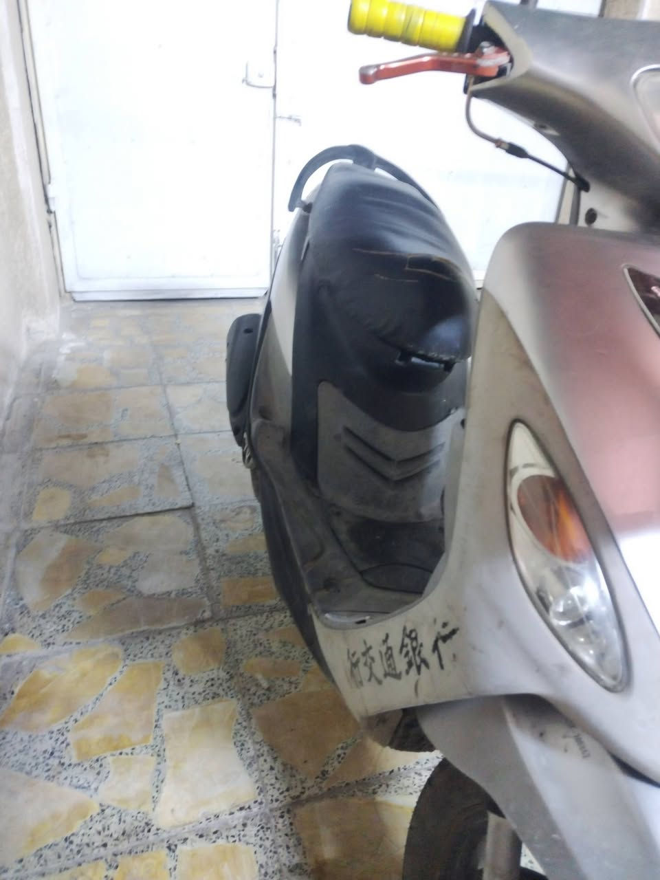 دراجه ماكس منغولي فول نضافه للبيع رقم تواصل *********** مكاني بغداد المدينه 
مستعجل على لبيعه
