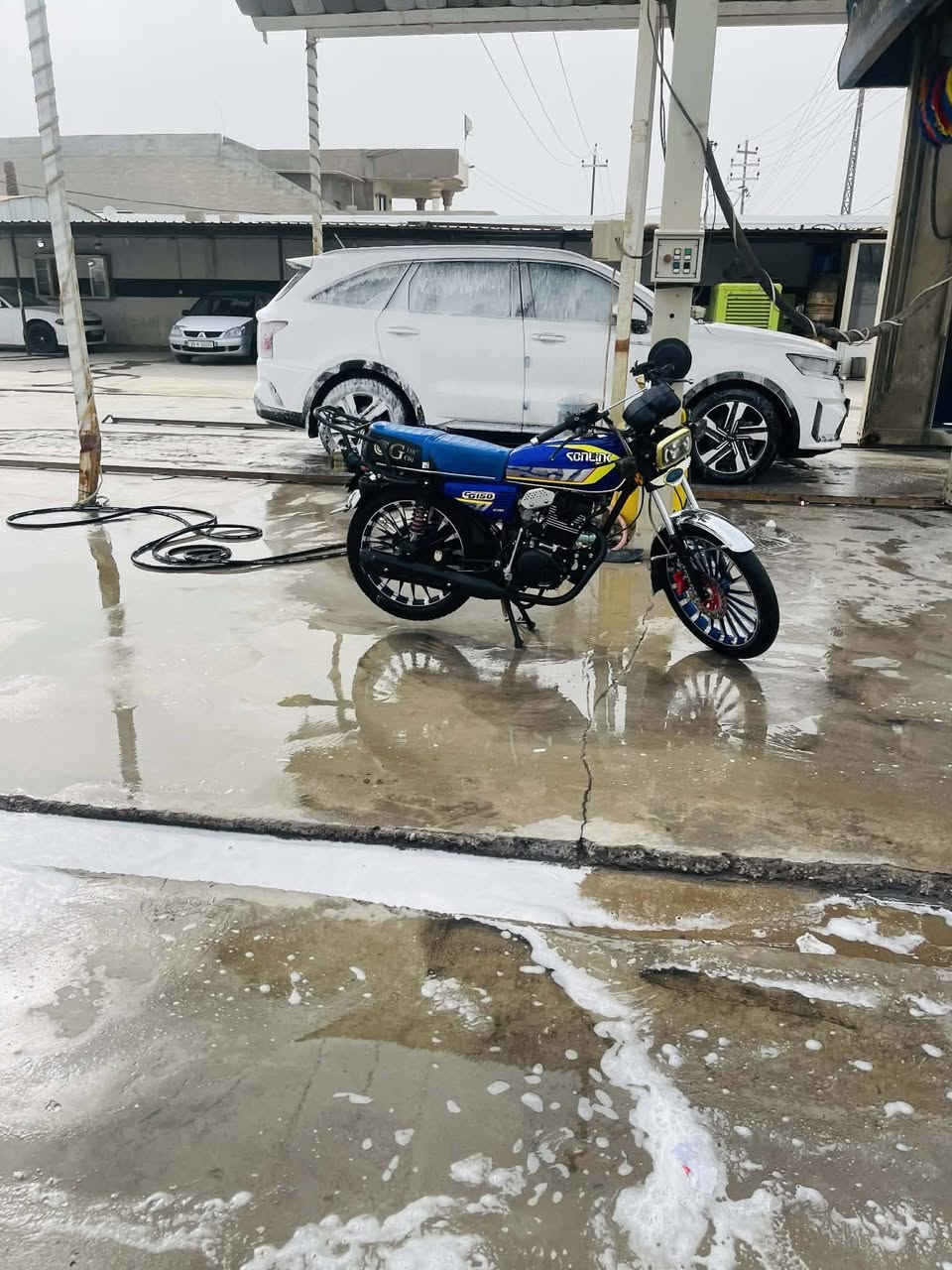 دراجه سيفان ٢٤ للبيع فقط شاشه طافيه بعد  كلشي ما ناقصها  المكان شهربان قرب جسر عوني س ع ر٦٦٠ وبيها مجال ***********
