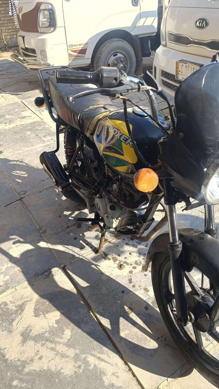 دراجه بوكسر موديل 2022 أوراق كامله عوزها ترتيب قليل 
سعر 600 استفسار أكثر الاتصال على الرقم 
***********
