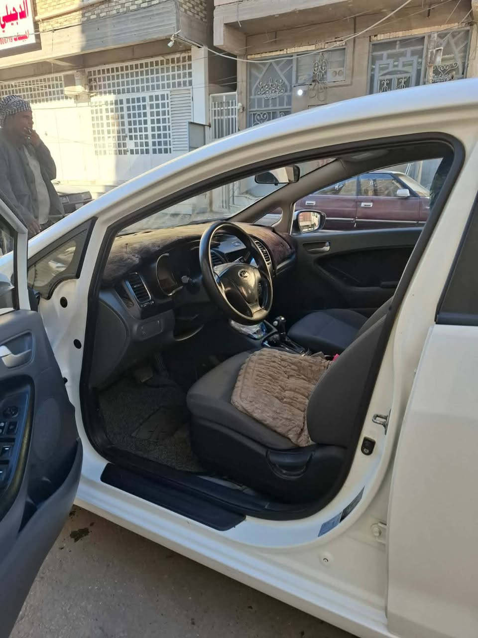 السلام عليكم سيراتو  خليجي للبيع مديل 2017 رقم اربيل سنواية ساقطة صار سنة ب125 وبية مجال ***********
