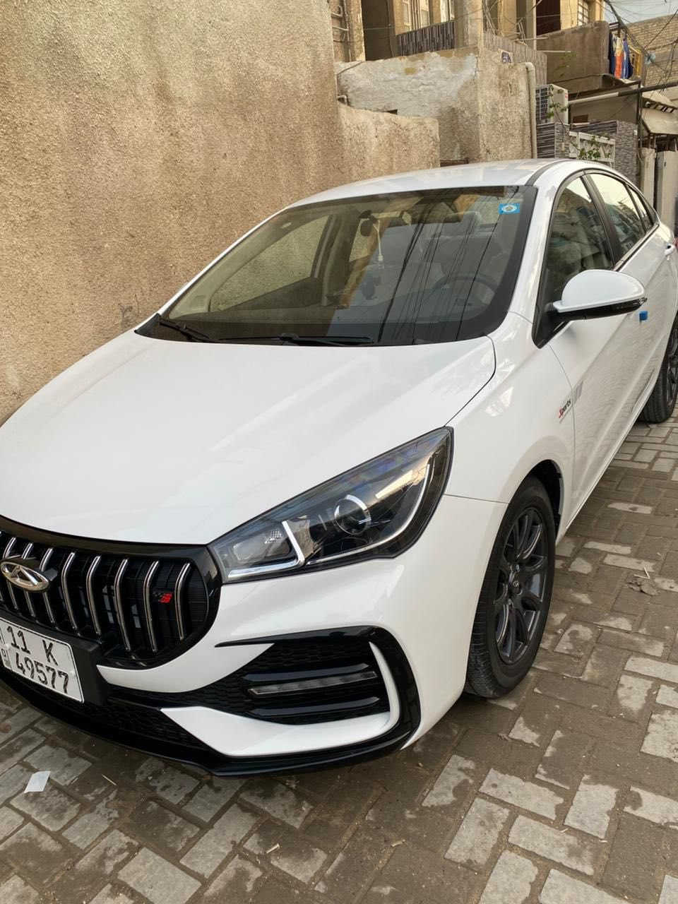 شيري أريزو 5 للبيع موديل 2025
سيارة ع وضع الشركة 
ماشيه 4 الاف رقم بغداد حرة تحويل ثاني يوم
السيارة قطعتين تبريد
 تحديد سرعه 
فوليوم
 ويل كروم 
حساسات خلفيه 
اشارات بالمرايه 
مكفوله كفاله عامه 
السعر 108
مكان السياره بغداد الشعب 
‭0771 642 3681‬
