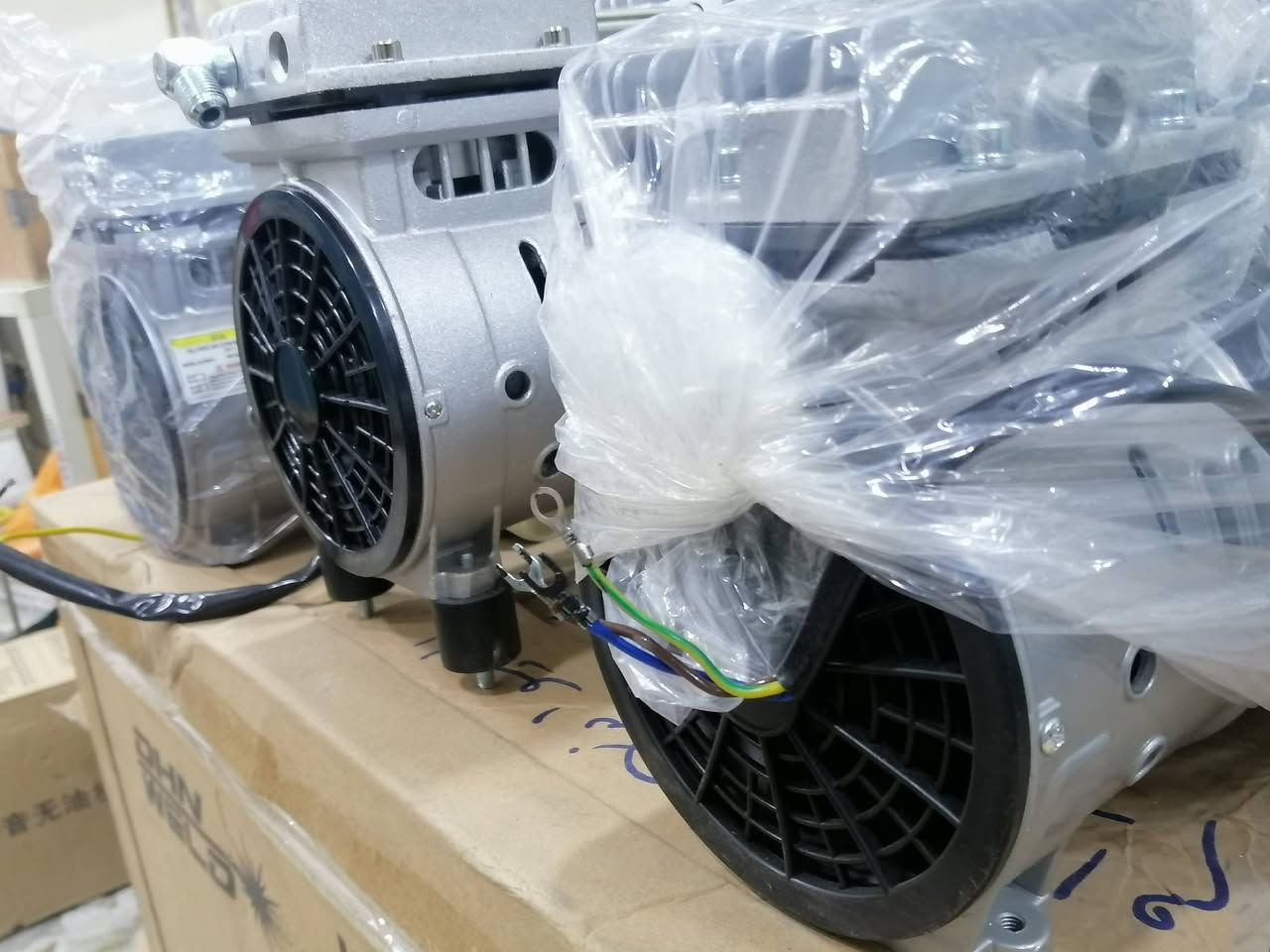 إلى مهندسين الصيانه
ووصول وجبة ماطور كمبريسر بقدرات (550w, 600w,750w)
للإستفسار مراسلة الصفحه على الخاص او الاتصال بالارقام التالية
***********
***********
العنوان الديوانيه العروبه الثالثه مقابل متنزه گرين لاند
