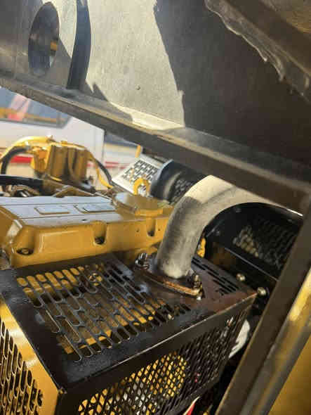 السلام علايكم
مولد بيركنز  كاتر ٣ سلندر انگليزي اصلاي

مولد٣٠ كيفي كاتم موديل حديث

ماكينه ما مفتوع بشرط ما مشتغل بل عيراق

عنوان اربيل *********** واتساپ او ماسينجه ر
