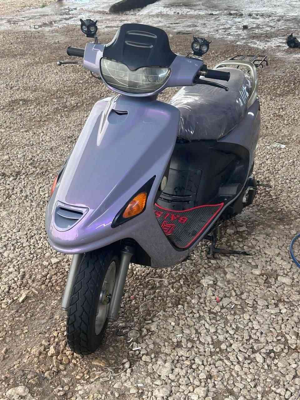 .
السلام عليكم 
للبيع 
دراجه فراشه فحل دسك امامي 
دراجه مفتوحه 
جاهزه مجهزه كبل لشارع 
تخم تاير جديد
كابريتر 
صالنصه FM
كهربائيات 
لايت زنون بك لايت اشاير كله جديد ماعيزه كلشي 
مكاني نجف عباسيه 
سعر 360وبيهة مجال قليل 
مكلف بلنشر
رقم صاحبهة 
***********
***********
