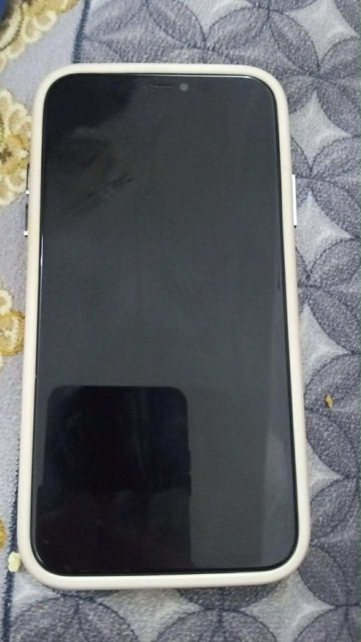 ايفون11 عادي
ذاكرة 128

بطاريه 78 

تك سيم + شريحه إلكترونيه 

نموذج M امريكي 

مبدل شاشه احسن نوعيه (فيس إيدي شغال)

فقط شاشه مبدل وضهر مفطور

قفل قفل 160


**إذا كنت صاحب هذا الإعلان وتريد حذفه لأي سبب، رجاءا أرسل رسالة إلى الدعم الفني**