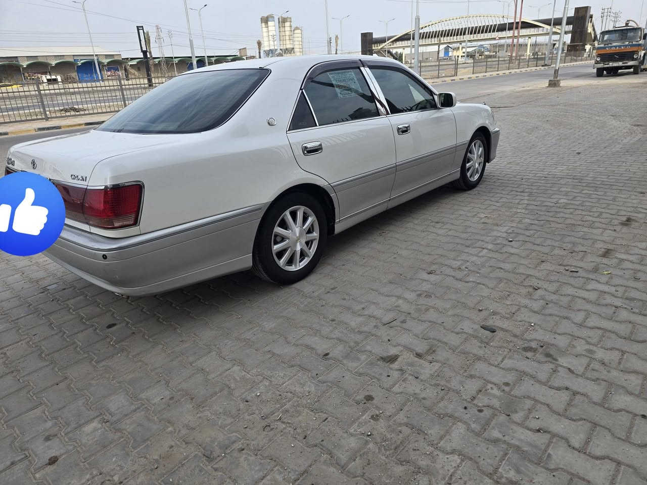 ملكه 2003 للبيع
فول عده الفتحه
4 دكم السياره كفاله حته من الصبغ رقم انكليزي كركوك بسمي سنويه لل ٣٠ 
 السعر 160ورقه  عنواني نجف للاستفسار الاتصال على ***********
