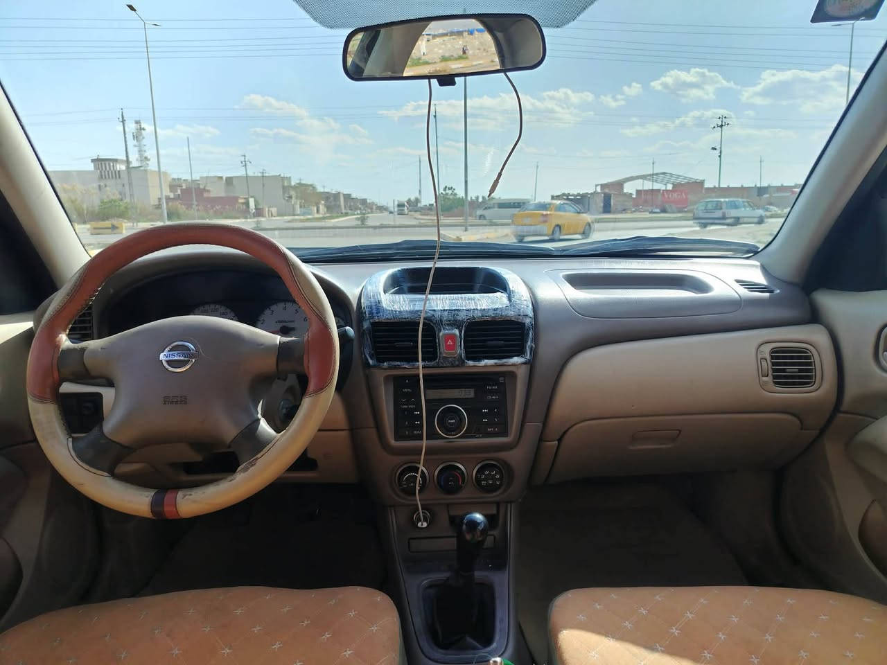 بيع سريع نيسان صني ياباني موديل 2011بدون ظرار بدون تبديل  رقم بغداد دولي. كير محرك تبريد  جوم كهرباء ي تاير جديد صدر جديد. نقابه مصفر.  كير عادي.  شرط تحويل. سعر 88.............***********
