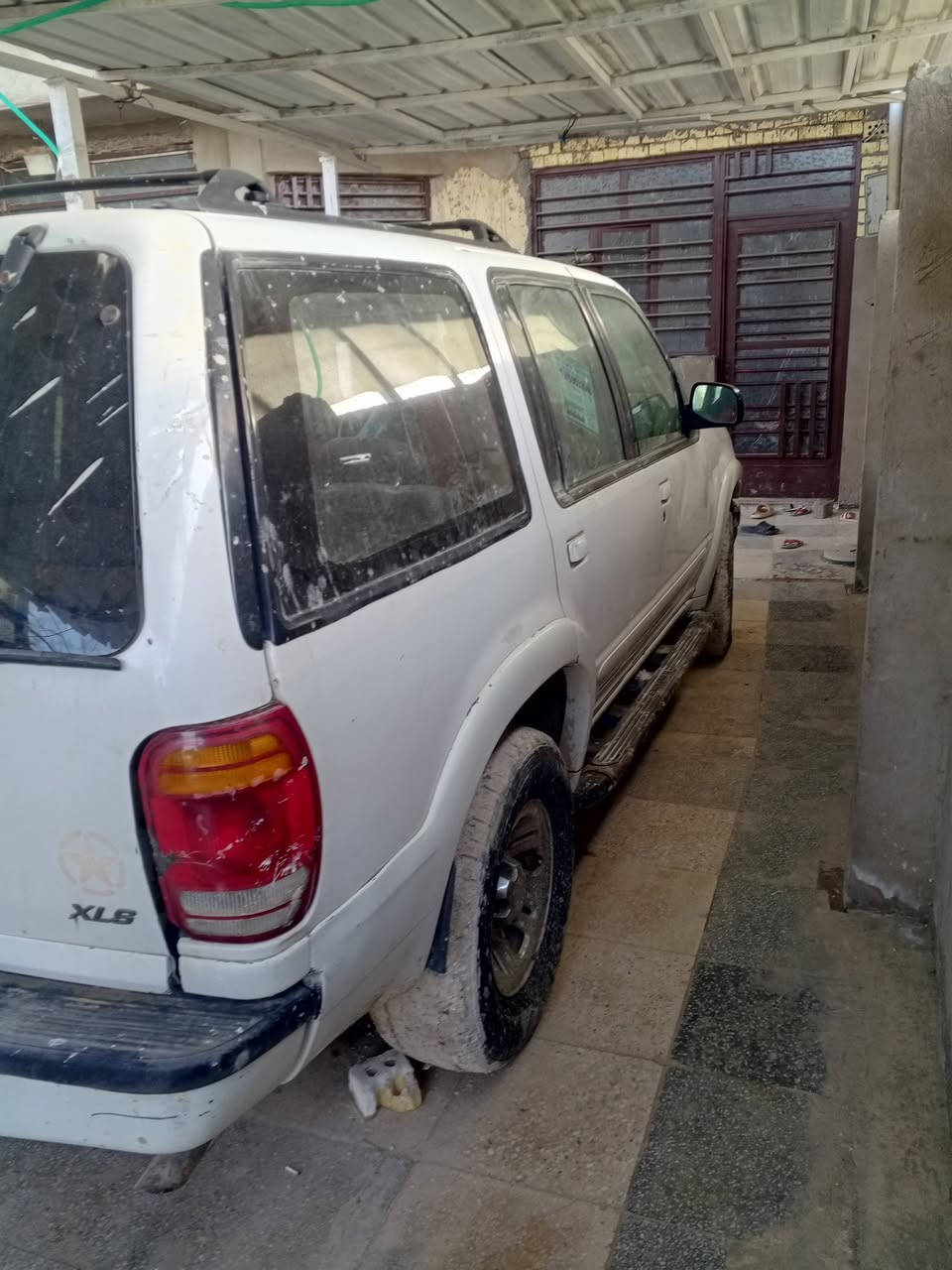 السلام عليكم
السيارة للبيع اكسبلور موديل 2000 وكالة باسمي رقم سليمانية شرط التحويل الاتصال ***********
السعر 45 ورقة وبيه مجال
