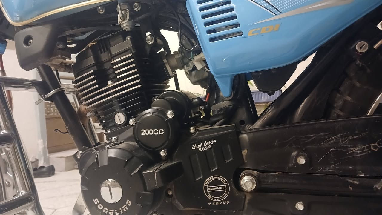 سلام عليكم ...
دراجه سونك يراني.  موديل 2026 ♦️

..5. كير ⚡️
..محرك 200🥉
..بصمه تشغيل . عن بعد ⚡️
..لايت لد ابو عدسه 
..+.صندوق 
ريد مراوس فقط + الي عنده بانده ينزل 
عنوان بغداد الدوره ... 
***********
