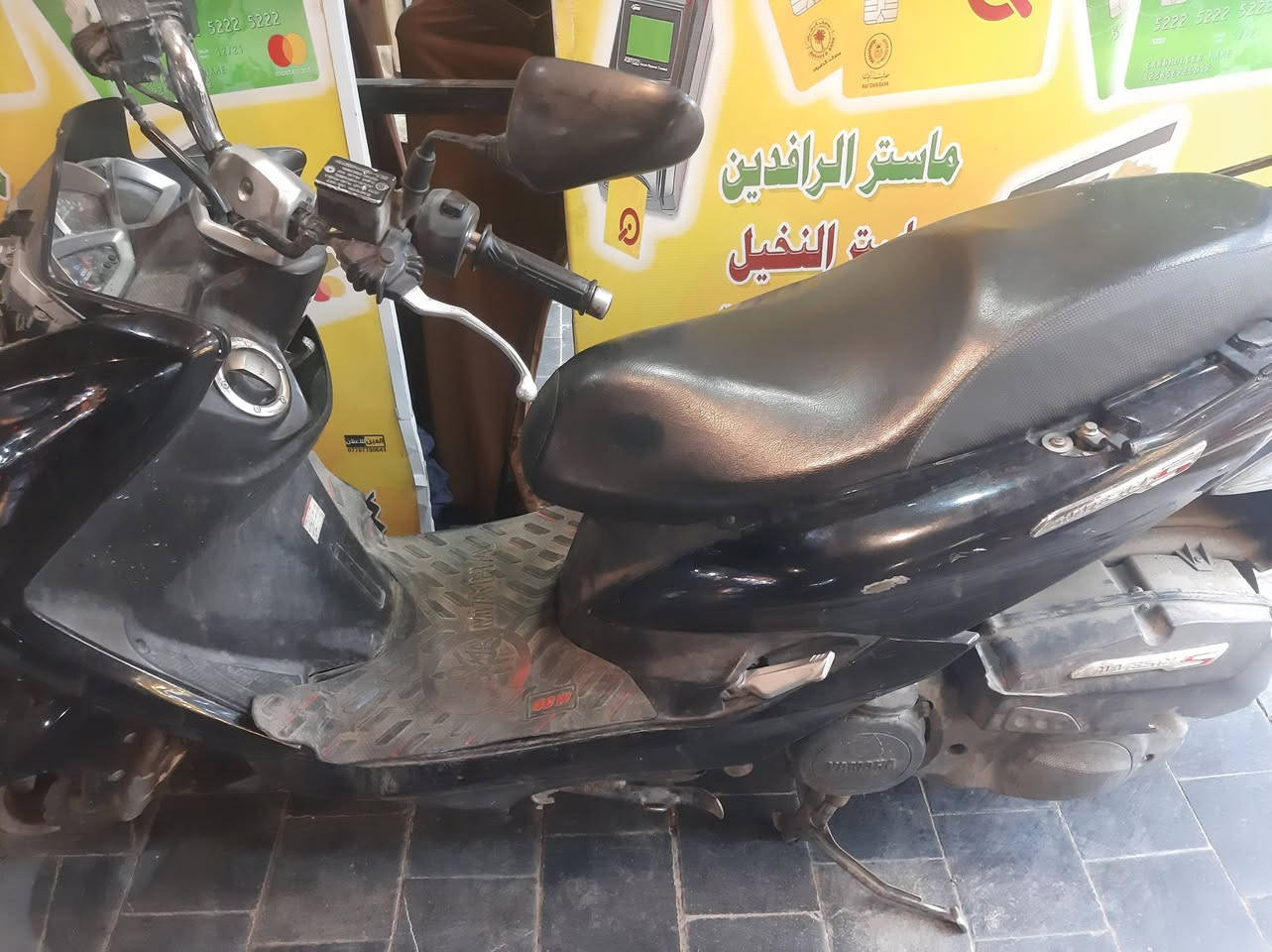 متاح دراجه ماجسته إس محرك مامفتوح ياباني ماشيه 39 الف ***********
