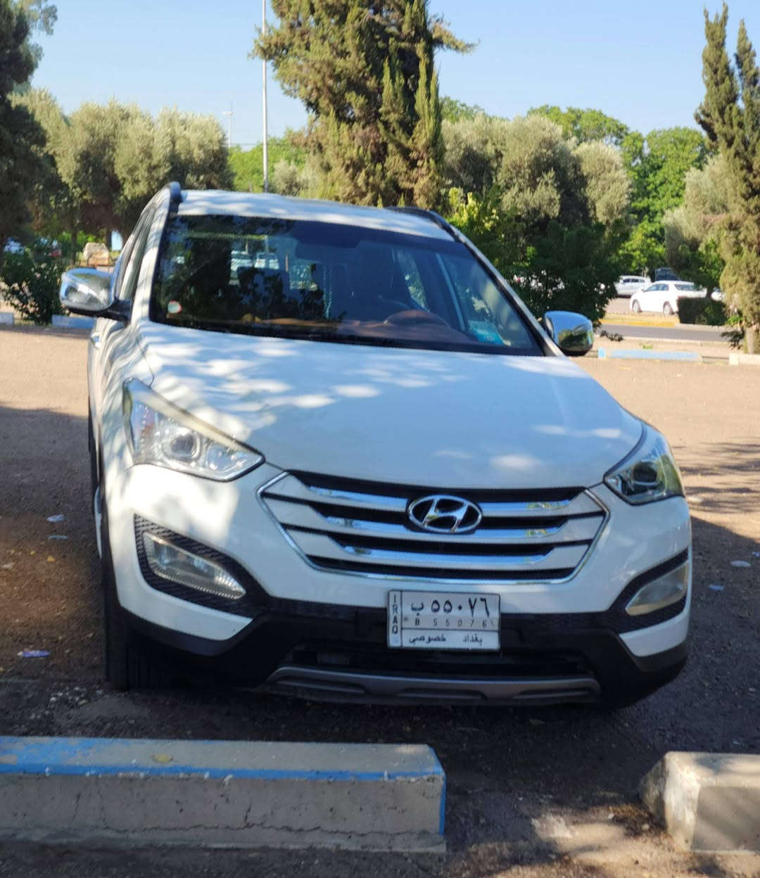 سنتافيا ٢٠١٣ خليجي ابيض رقم بغداد  محرك ٢٤٠٠  دوش تنفس طبيعي mpi بدون دوانز مع البانزين العادي  مكفولة كفالة عامة من كلشي بدون لا تبديل ولا صبغ  كير ومحرك مكفولات وبدون فتح -  منظومة تبريد جديدة وتبريد ثلج صدر جديد اصلي شركة واطارات جدد
  كاميرة وحساسات خلفية
 ٥ ويل كب 
تحكم استيرن جهتين و مثبت سرعة وايكونمي 
هند بريك برجل
دوسات
ولايت اوتو 
٧ راكب ٣ قطع تبريد  
شاشة كبيرة اندرويرد بلوتوث  ويو اس بي  wifi
السيارة مابيها اي نقص و بأسمي مكان السيارة بغداد الكرخ
السعر ١٧٠ ورقة
للاستفسار الاتصال على الرقم ***********
