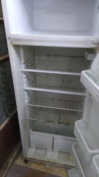 ثلاجة • اوتوماتيك • تحتاج تبديل