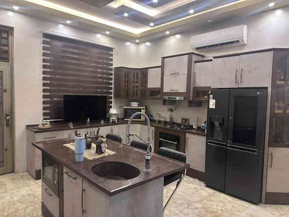 للبيع✅
375م.         30x12,5
الموقع📍حي جميلة-سايدين مسجد العقيلة زينب(ع)
بناء 2023 من الطراز الفخم 

مكتب الثقة للعقار
حي اور-شارع نادي النفط-مقابل مركز سناريا لطب الأسنان
***********
***********
