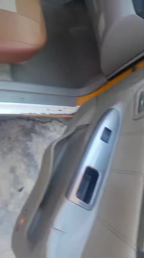 مكلف بالنشر جيلي موبل للبيع ٢٠١٢ للاستفسار الاتصال بالرقم***********
