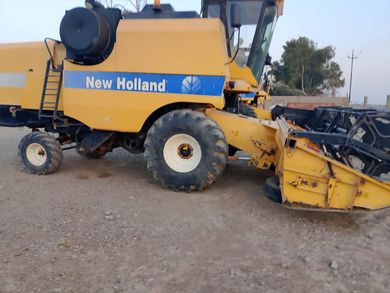 حاصدة موديل 2009 نظيفة حيل
على وضع الشركة كلها شرط
رقم صاحب الحاصدة 
***********
