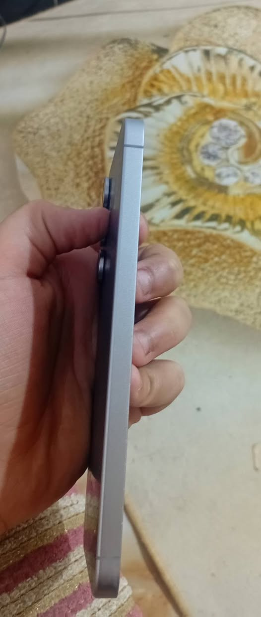 سلام عليكم الترا اس 25 نضيف صاله شهر من اخذته مليون و ١٥٠ كامل ملحقات كلهن مراوس او بيع سعر مليون قفل نضيف كلش مكاني بصره


**إذا كنت صاحب هذا الإعلان وتريد حذفه لأي سبب، رجاءا أرسل رسالة إلى الدعم الفني**