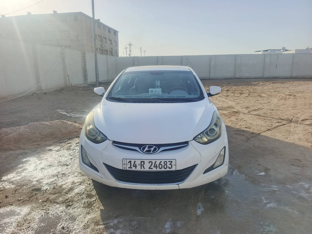 النترا موديل 2016 خليجي بأسمي  فول مواصفات مكفولة من الصبغ والضربه  والمعجون والبارد ماعدى دحجات بسيطه كلش  مكينه 1800دوش والمكينه مجفته وخير من الله تبريد ثلج للبيع فقط البصرة كرمة علي *********** السعر (125)
