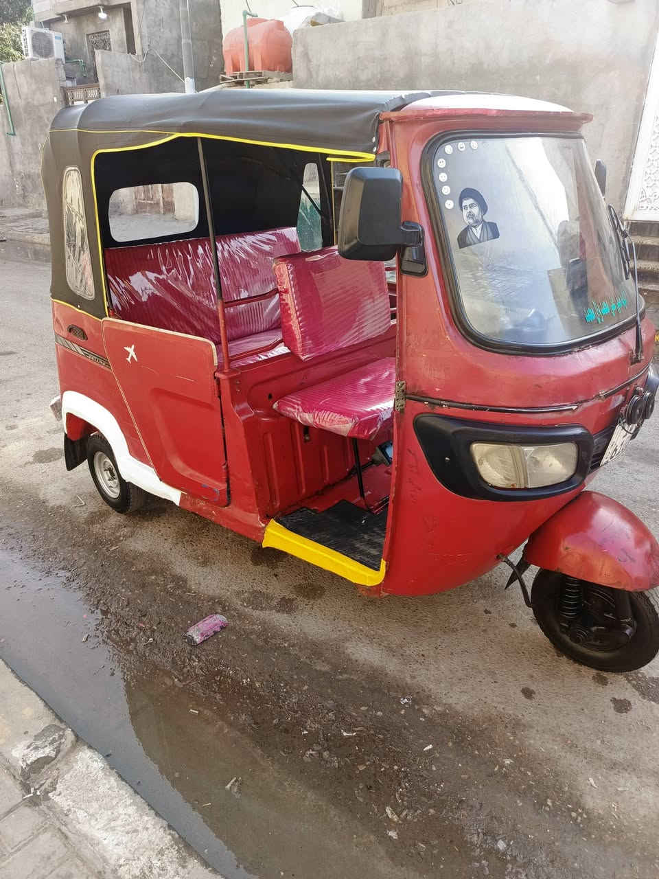 السلام عليكم تكتك للبيع TVSمديل. /2019/10 .رقم وسنويه لتكتك جاهزه ونضيفه مكينه مجفته شركه شرط لا تنقص ولا دخن ولا مشروكه وناعمه كلش حداديه كهربائيات كله تمام ولبدي مجرد طخات بصيطه تعال طك سويج وطلع لشغل مكان بصره لسعر. ( 5.000 )وبيه مجال رقم لهاتف ***********
