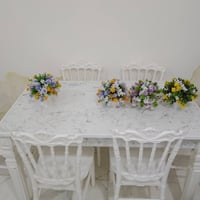 متاح مياز لبيع 6كراسي 250الرقم  07874374845