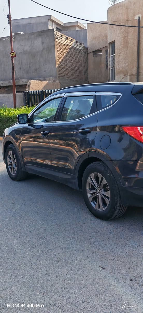 Honda Santavia 2013
سنتافيا وارد خليجي موديل 13 شماليه 
(7) راكب
(3)  قطع تبريد خير من الله تبريدها
محركها 2400 دووش
السياره ماشيه 126 الف km
مواصفتها تحكم جهتين اشاير بالمري  شاشه جبيره المواصفات المعروفه 
بيها كم شغله بسيطات كلش موضحات بالسونار عداهن السياره مكفوله من اي شي
السياره حلوه وجاهزه ومابيها اي نقص
مكان السياره بغداد المحموديه
السعر 145$ 
***********  موجود وتساب
