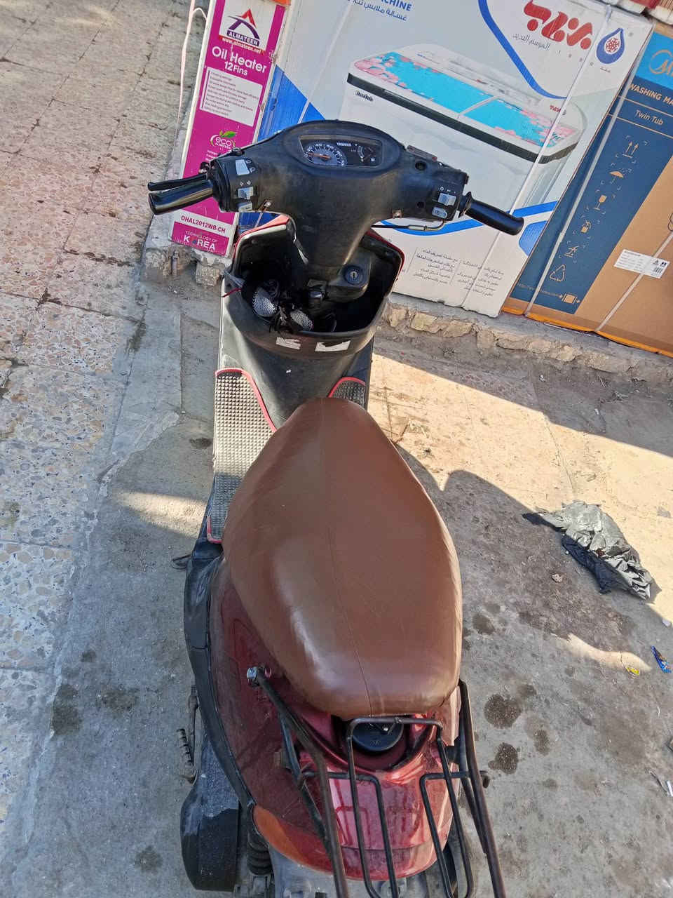 سلام عليكم دراجه حلوه ونضيفه مامفتوحه دراجه تمشي 100 الدراجه ناعمه العنوان بصره رقم وات ساب *********** السعر 350 وان خام لطيبين
