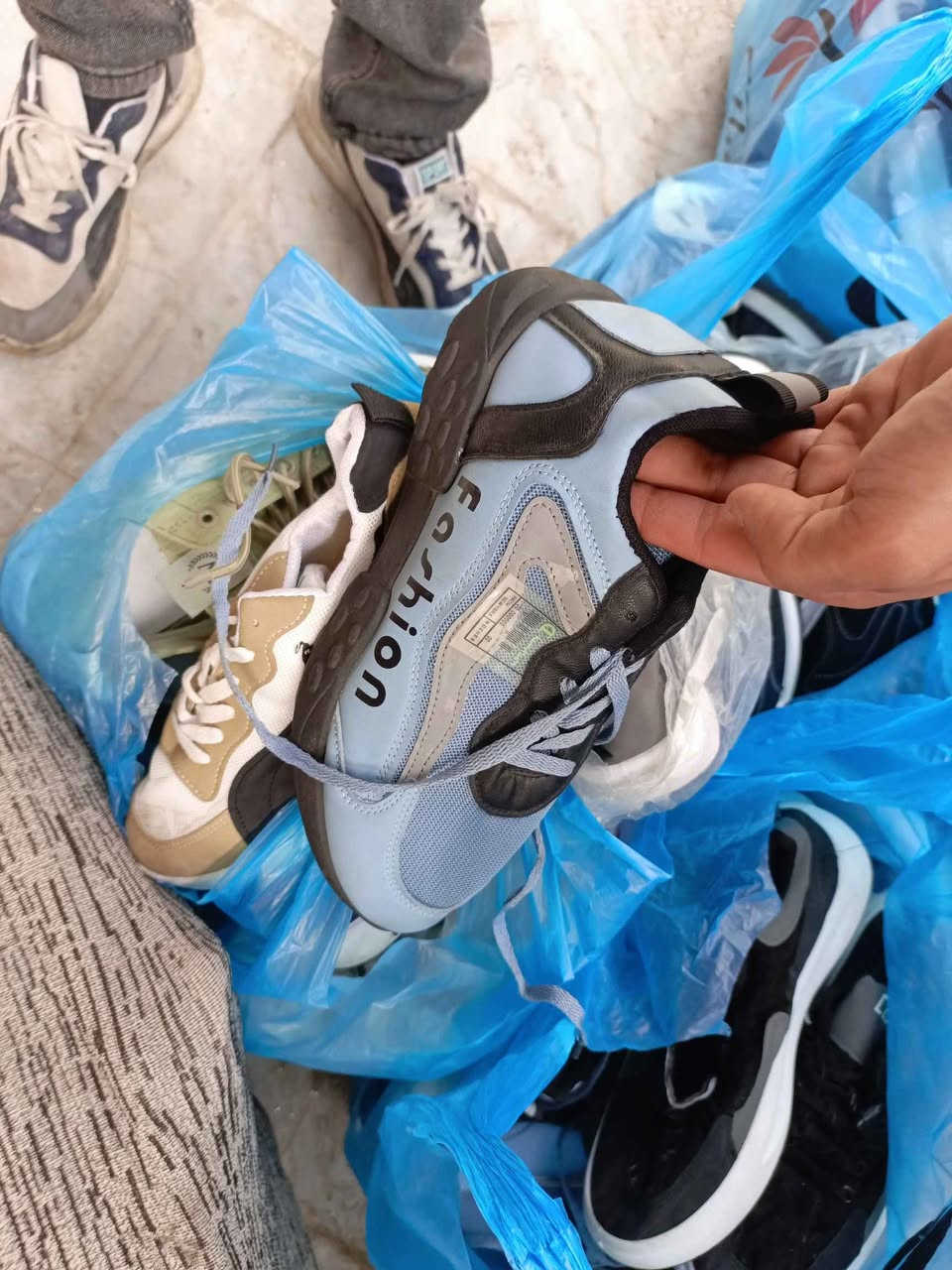 سلام عليكم شلعة احذيه للبيع تصفيه قياسات من 39لل44 سعر القطعه ٢٠٠٠ دينار بس البصرة, العراق


**إذا كنت صاحب هذا الإعلان وتريد حذفه لأي سبب، رجاءا أرسل رسالة إلى الدعم الفني**